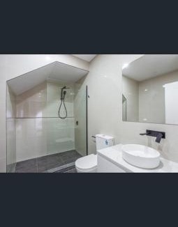 Reservoir House | All you need for work, stay and relax