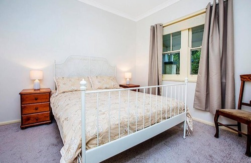 Katoomba House | Allambee Cottage - a place of rest