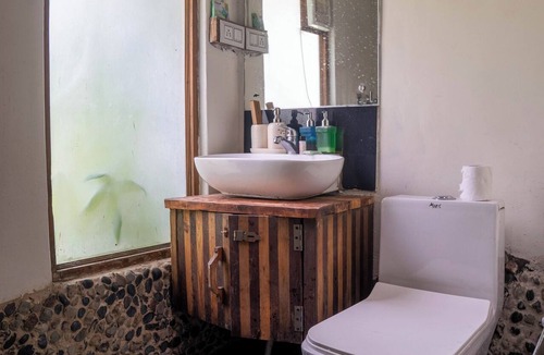 Mohal Hotel | Aloha Riverside