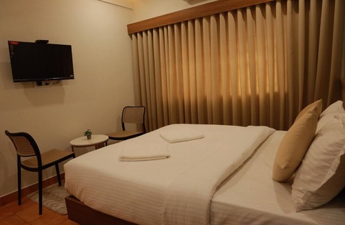 Kannur Hotel | Amani Residency Kannur