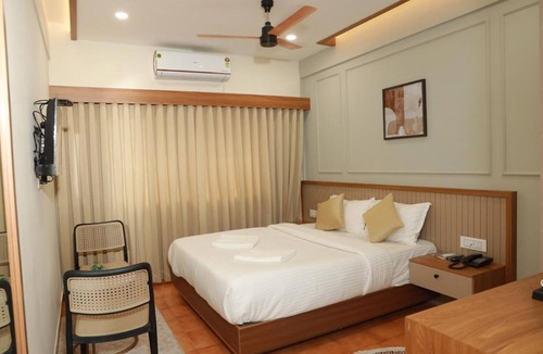 Kannur Hotel | Amani Residency Kannur