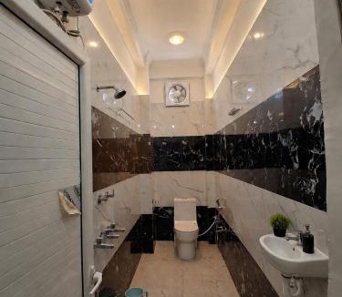 Faizabad House | Amrit Prabha Kunj Best Cozy Rooms