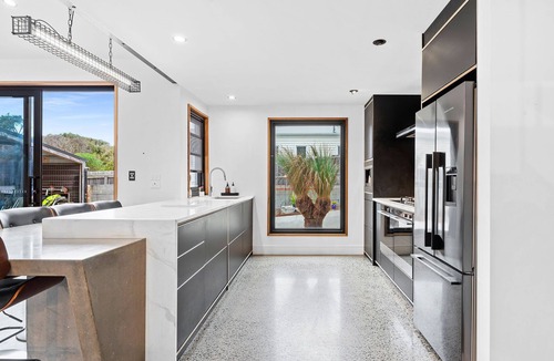 Blairgowrie House | An absolute showstopper with heated pool sleeping 14 guests