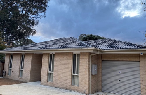 Scullin House | An immaculate 3 bedroom modern house, all to yourself