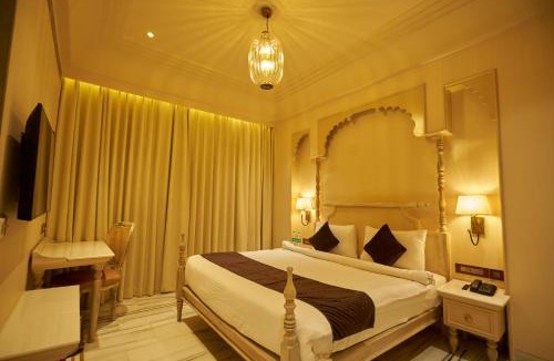 Jamwa Ramgarh Hotel | Ananth Aravali Resorts & Water Amusement Park