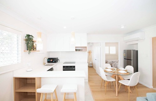 Redcliffe Apartment | Anchor at Redcliffe - Retreat on the Peninsula