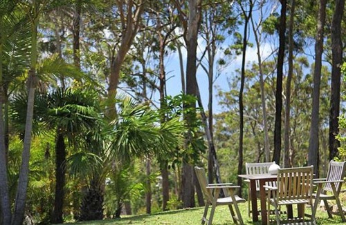 Blueys Beach House | Angophora @ Blueys Beach – Secluded Luxury