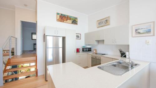 Angourie House | Angourie Blue 3