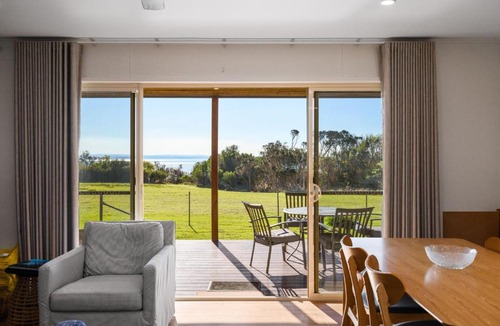 Ventnor House | Anmere Cottage