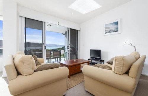 Apollo Bay Apartment | Apollo Blue 11
