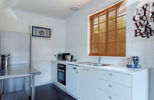 Blueys Beach Apartment | Aqua Apartment #4 - Pacific Palms Holidays