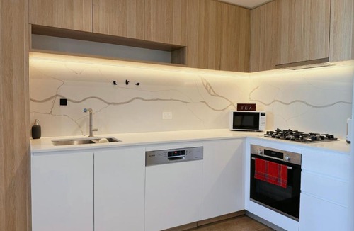 Box Hill Apartment | Arnold Box Hill - Modern 2bed Apartment