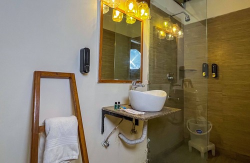 Taliyal Gaon Resort | Aspen Riverside Resort