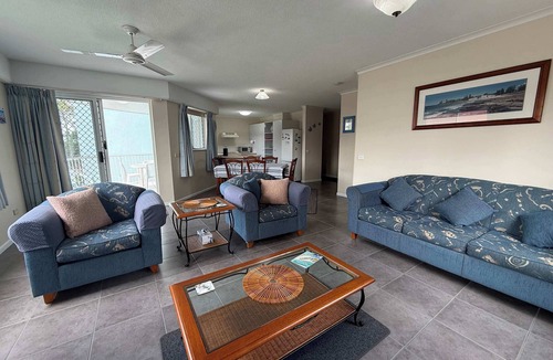 Torquay Apartment | Atlantis Unit 8, Esplanade, Hervey Bay QLD 4655