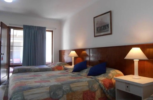 Augusta Hotel | Augusta Molloy sleeps 5 - Entire rental unit in Augusta, Australia UNIT 4nn