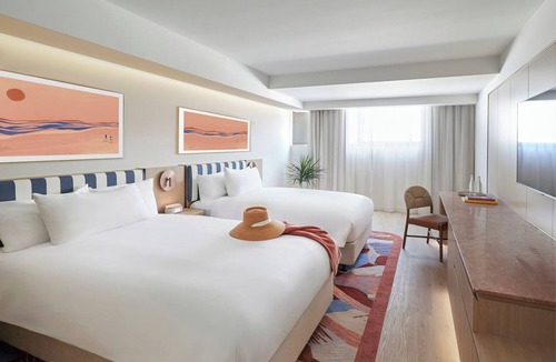 Mooloolaba Hotel | Avani Mooloolaba Beach Hotel