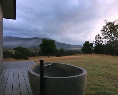 Pumpenbil Cabin | Avion Retreat