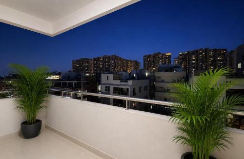 Financial District House | Aviora Skyview Service Apartments, Gachibowli