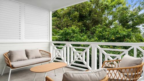 Avoca Beach House | Avoca Beach - The Round Drive