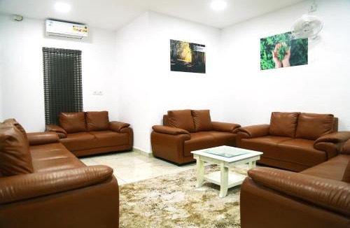 Kakkanad Hotel | AWA Residency