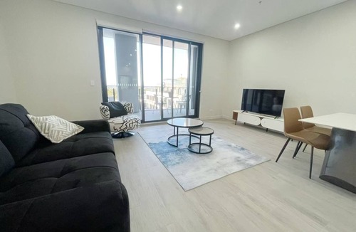Caringbah Apartment | Awesome 2-bedroom apartment in charming Caringbah
