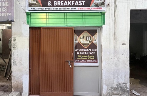 Varanasi Bed & Breakfast | Ayushman Bed & Breakfast