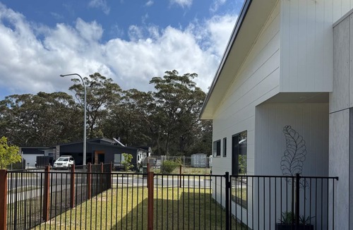 Broulee House | Azure Abode in Broulee