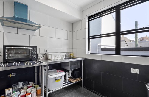 Darlinghurst Hostel | Azzurro Boutique Hotel - Surry Hills