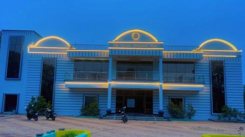 Seraikela Hotel | B N Palace
