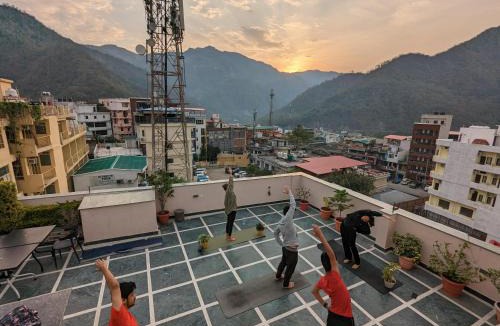 Tapovan Hostel | Back Stayz Hostel