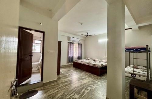 Siliguri House | Backpackers Bunkhouse Siliguri 5Bed TOGETHER STAY