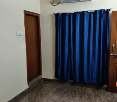 Bengaluru Hostel | Bangalore Bunker