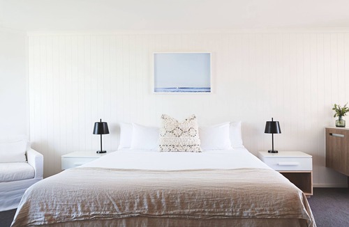 Soldiers Point Hotel | Bannisters Port Stephens