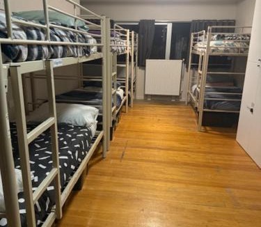 St Kilda Hostel | Barkly Backpackers