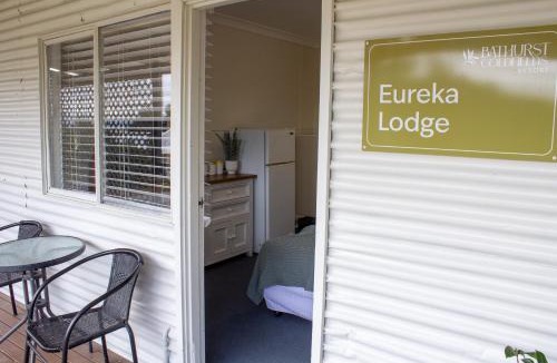 Mount Panorama Hotel | Bathurst Goldfields Resort - Conrod Straight, Mount Panorama