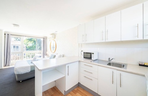 Bathurst Apartment | Bathurst Studio Apartments