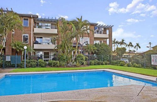 Port Macquarie Villa | Bay Park Gardens 30 1 Warlters Street