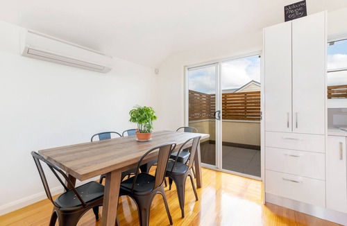 Queenscliff House | Beach Belle Queenscliff - Walk Everywhere - Free Wifi and Netflix