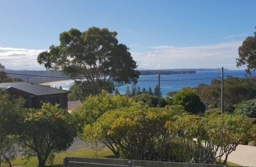 Tathra House | Beach Break Cottage by Holiday Management Co