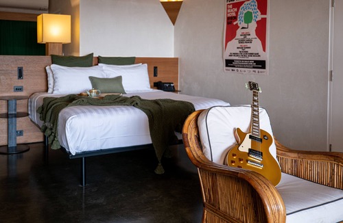 Byron Bay Hotel | Beach Hotel Resort