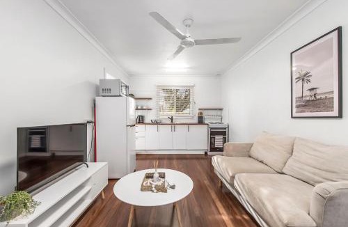 Crescent Head Apartment | Beach Shack No. 7