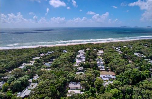 Rainbow Beach House | Beachcomber - Rainbow Shores
