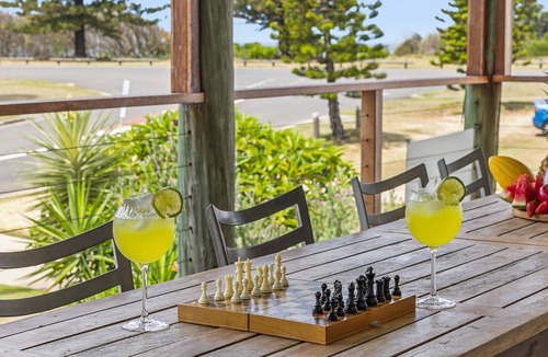 Yamba House | Beachdrift - Classic Beach House - Holiday Yamba