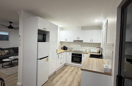 Culburra Beach House | Beaches, Bays & BBQ Days - Your home base in Burradise