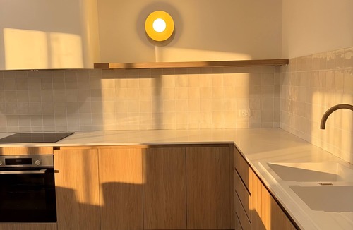 Henley Beach Apartment | Beachfront 3BR | Sauna, Pool Table, 200m to Square