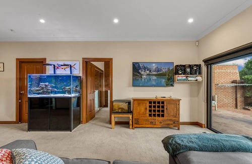 Bonbeach House | Beachfront home with direct beach access and 180 degree bay views!