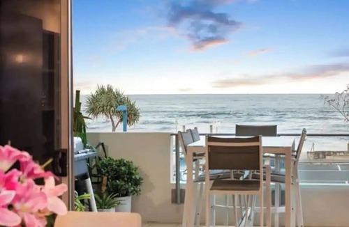 Maroochydore Apartment | Beachfront *Pool *Spacious 3 Bed 2 bath apartment n