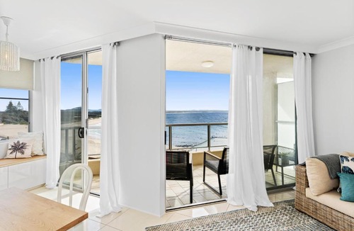 Forster Apartment | Beachpoint Unit 503