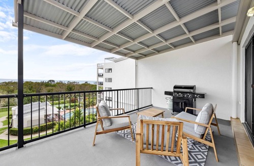 Marcoola Apartment | Beachside 3-Bed with BBQ, Pool, Gym