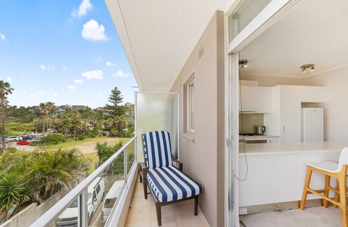 Freshwater Apartment | Beachside Beach Pad